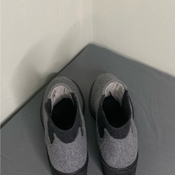 Eileen Fisher Chelsea Grey Wedge Bootie in Fleece - Picture 9 of 11